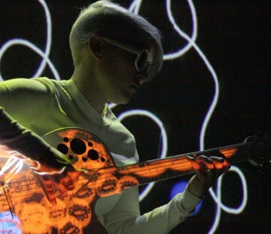 Kaki King at the Max M. and Marjorie S. Fisher Music Center in Detroit