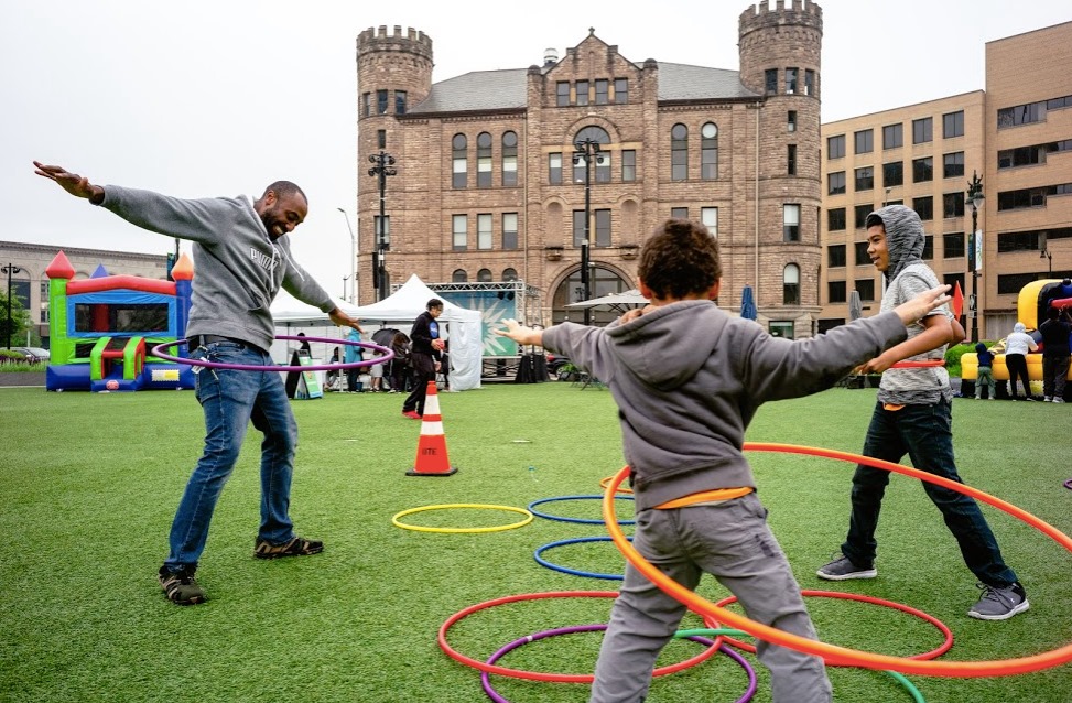 Outdoor attractions metro detroit