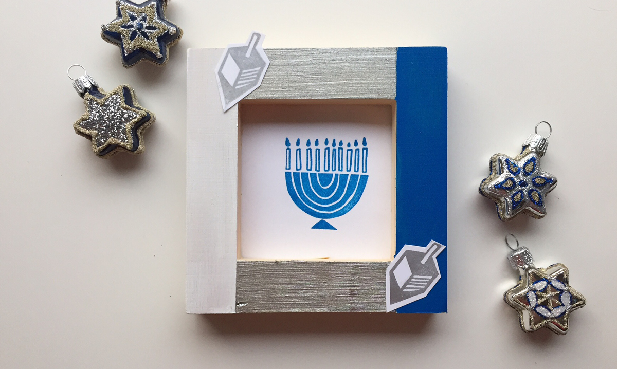 Hanukkah picture frame craft for families