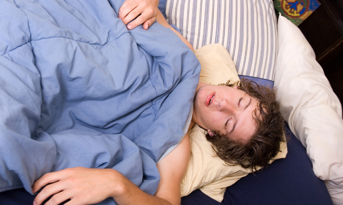 Mom calls cops on teen son for not waking up for school