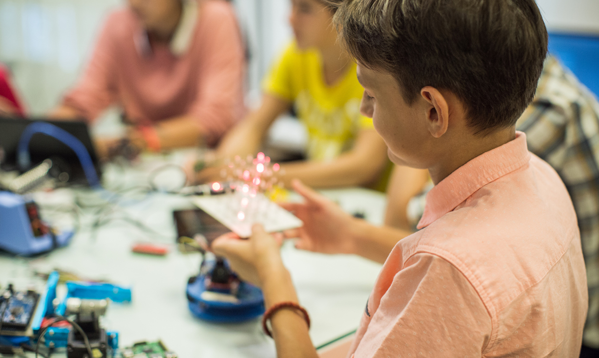 college for kids program at macomb community college