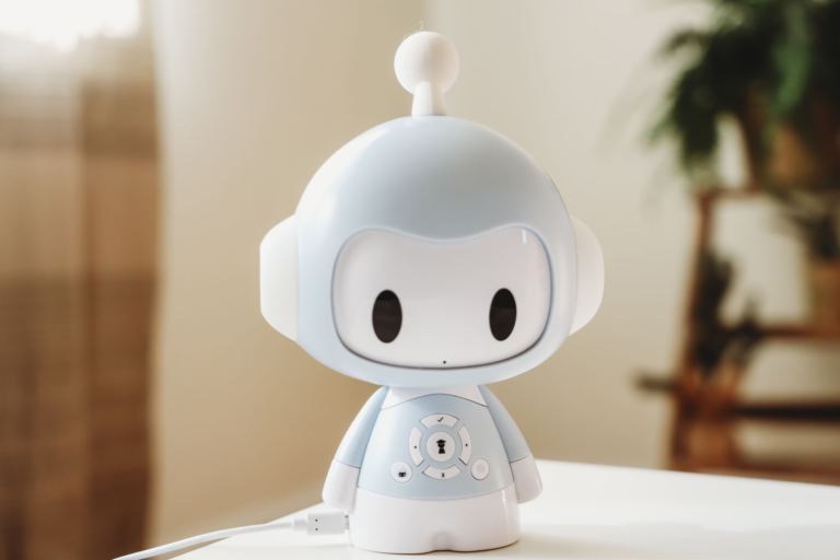 Win Codi the Educational Robot from Pillar Learning