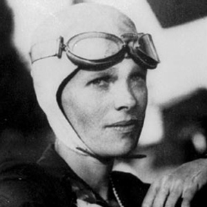 Amelia-Earhart