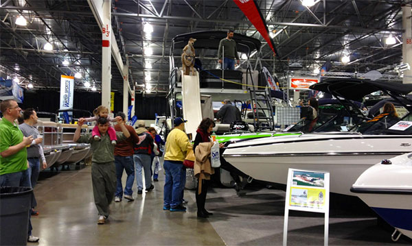 Novi boat show at the suburban collection showplace
