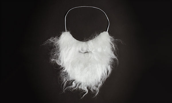 Pastor Tells Kids 'Santa Does Not Exist'