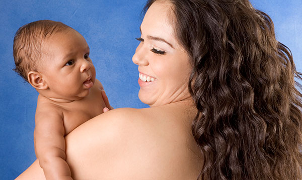 is-it-ok-for-kids-to-see-their-parents-naked-istock