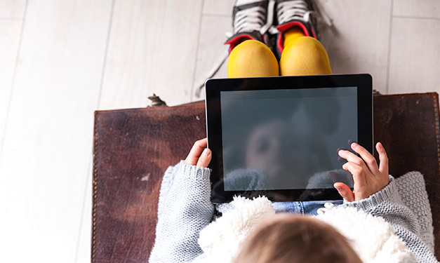 the-effects-of-too-much-screen-time-istock