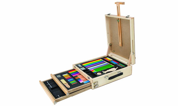 Win a Traveler’s Sketch and Draw Easel Case
