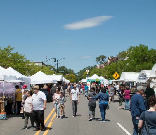 Art on the Grand in Downtown Farmington