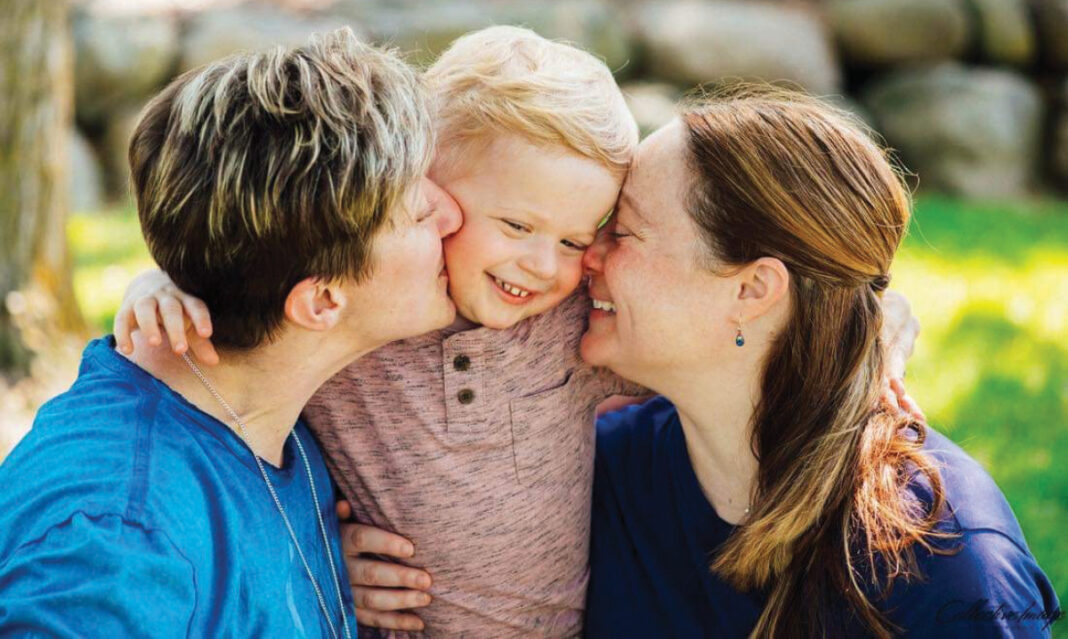 two-mothers-journey-to-pregnancy-photo-from-author