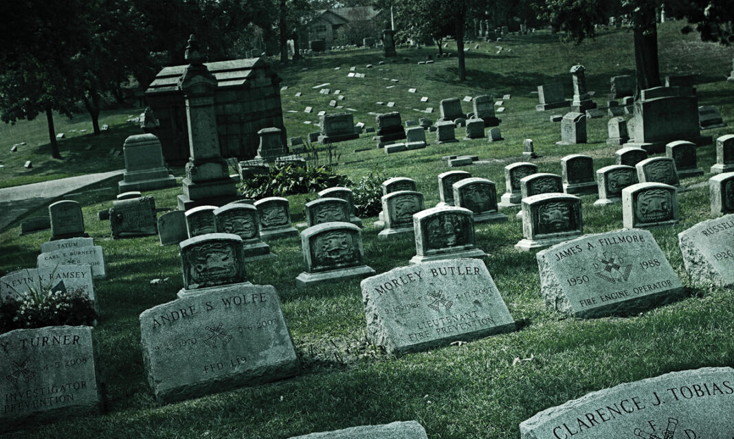 real-haunted-houses-in-southeast-michigan-lauren-jeziorski