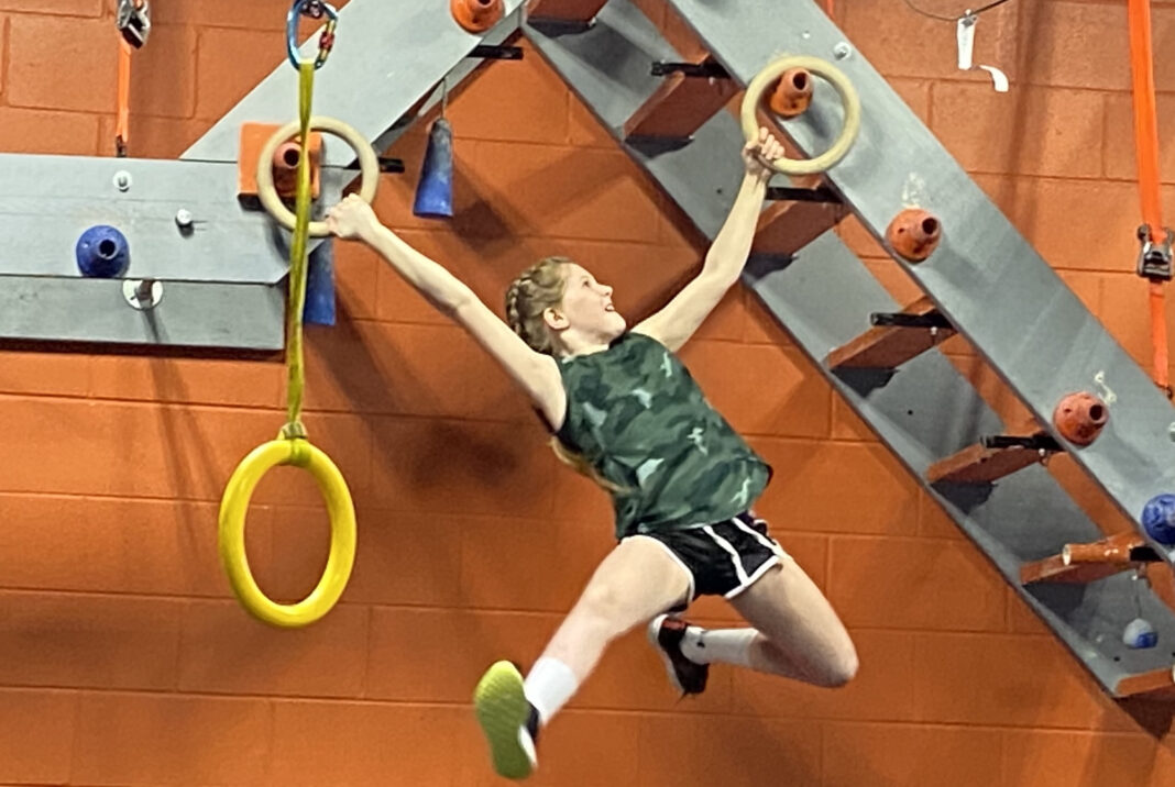 tween-competes-in-american-ninja-warrior-junior-muntean-family