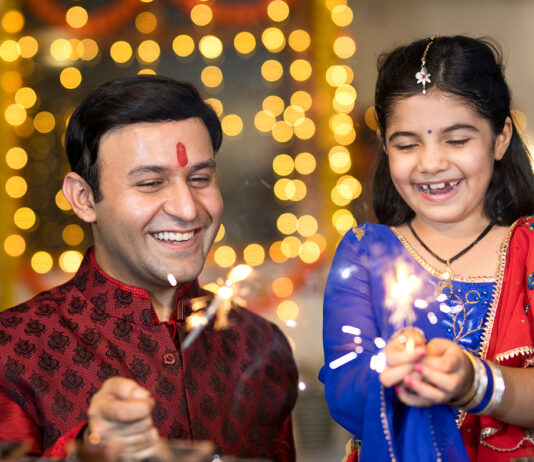 family-diwali-guide-istock-triloks