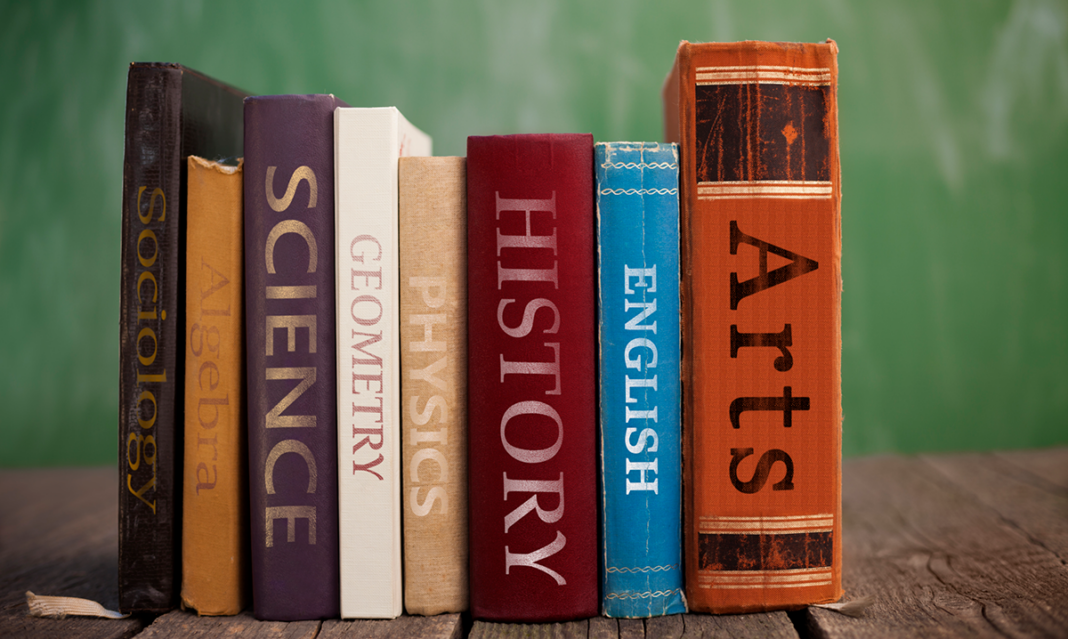 helping-kids-pick-school-electives-in-macomb-county-istock-cherriesjd