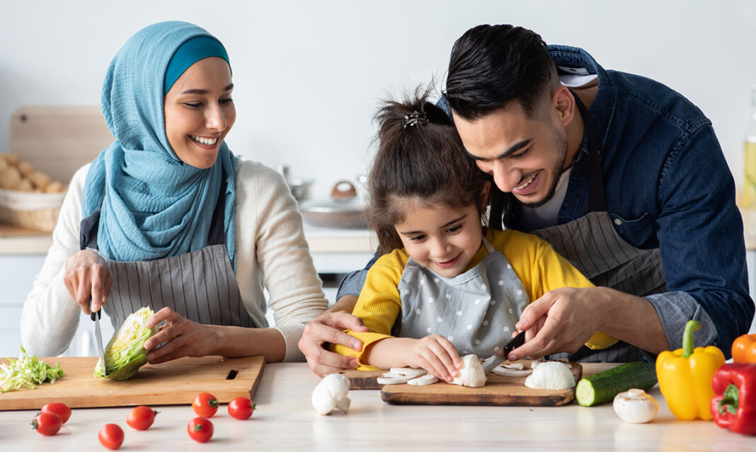 building-healthy-eating-habits-for-kids-istock-prostock-studio