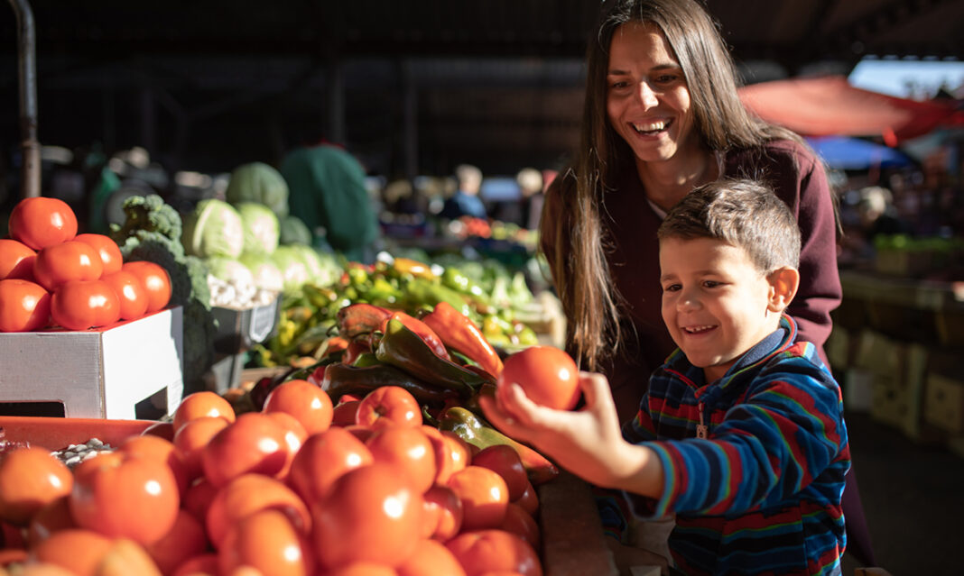kid-friendly-recipes-from-your-local-farmers-market-istock-aleksandar