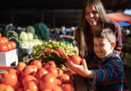 kid-friendly-recipes-from-your-local-farmers-market-istock-aleksandar