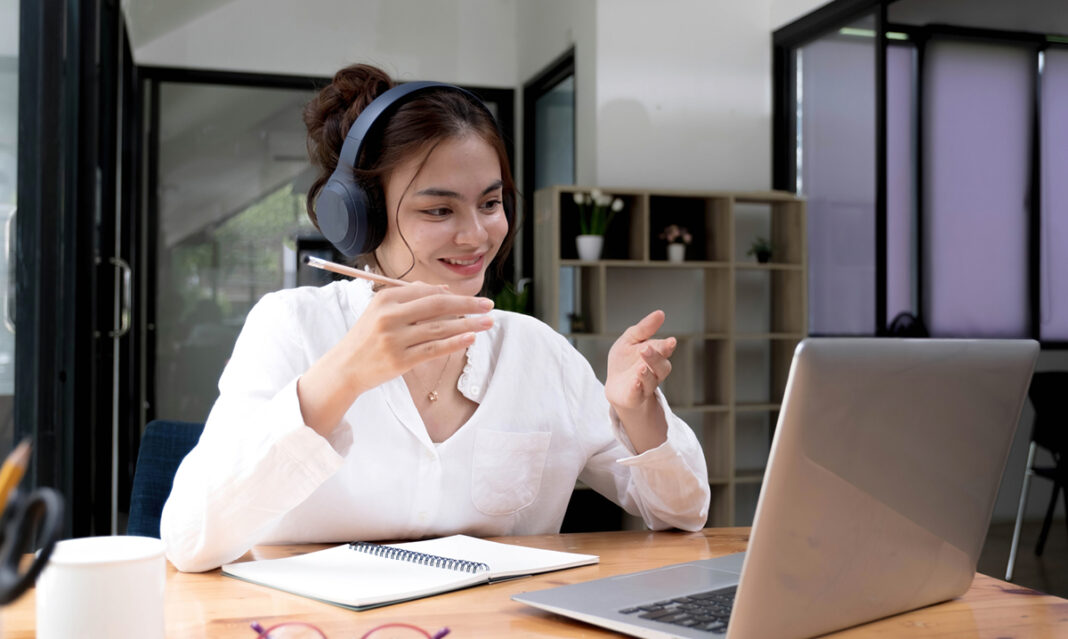 free-career-training-macomb-county-istock-wichayada-suwanachun