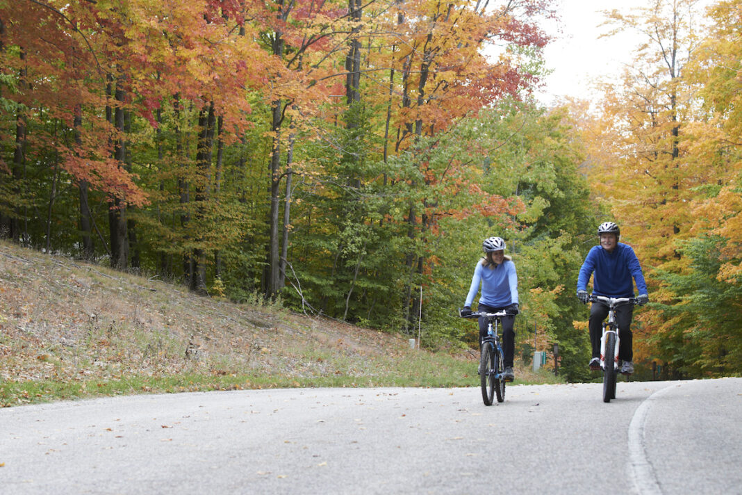crystal-mountain-family-bike-trails