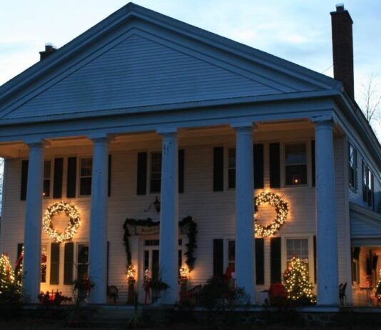 The Christmas Village Collection – Open House at Gordon Hall in Dexter