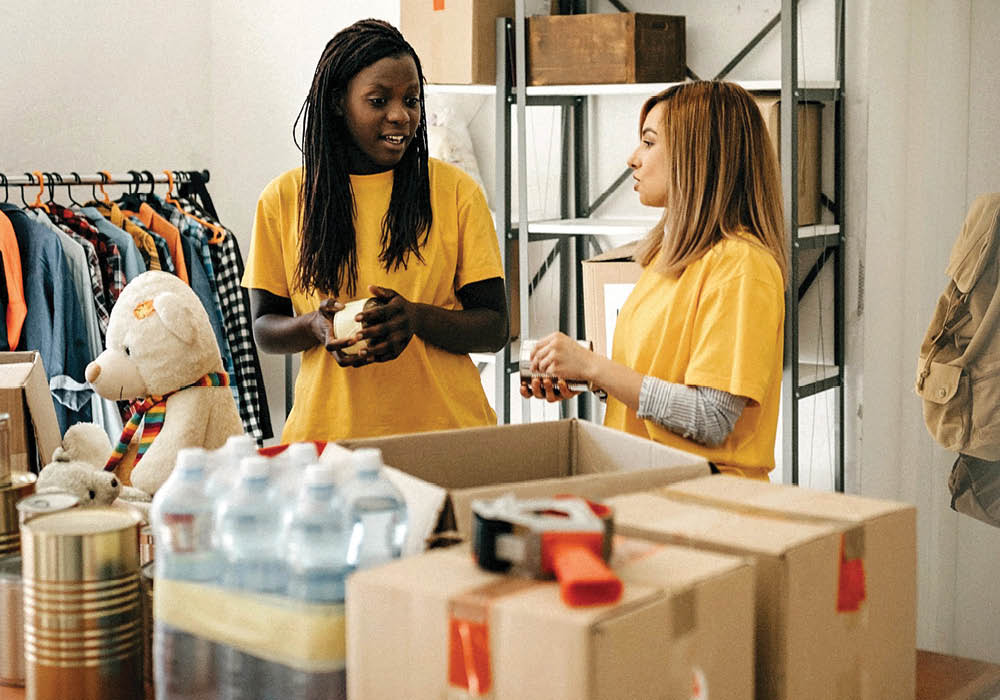 Family volunteering detroit