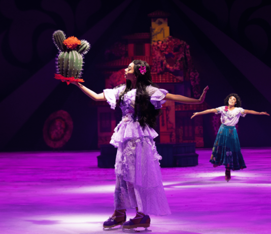 Disney on Ice Presents Frozen and Encanto
