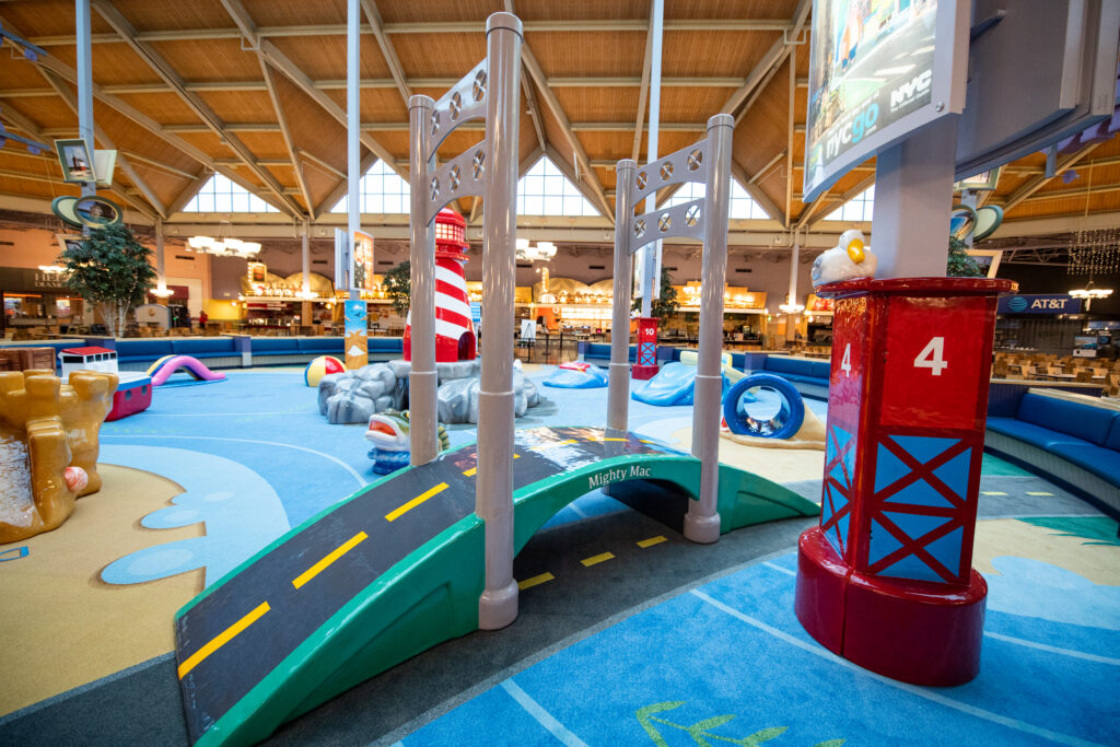 free mall play areas in detroit