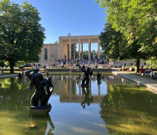 Poolside Performance: Na Bonsai at Cranbrook Art Museum in Bloomfield Hills