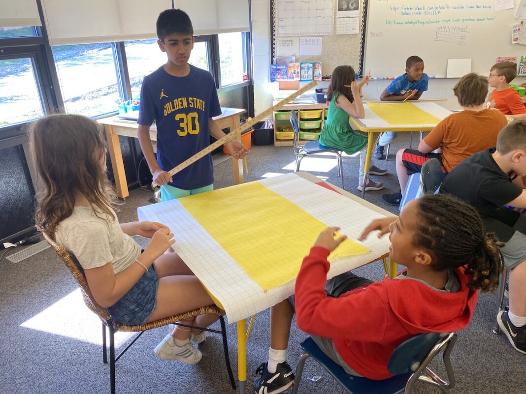 project-based-learning-is-effective-students-working-together-to-solve-problems-roeper-school