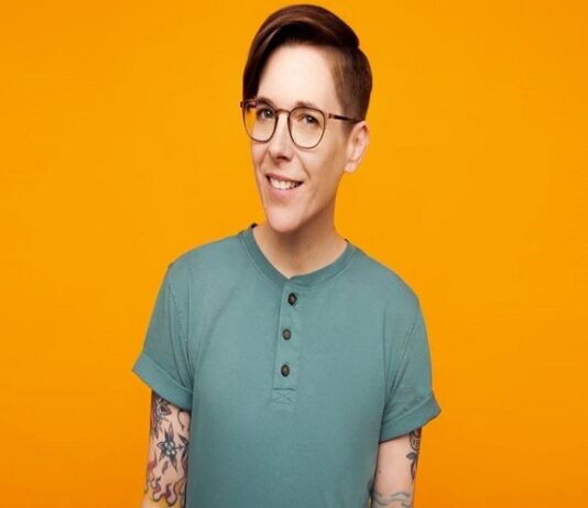 DeAnne Smith with Richard Mathis and Trevor Tress at Mark Ridley’s Comedy Castle in Royal Oak