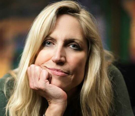 Laurie Kilmartin with Martin Butler and Ree Ledbetter at Mark Ridley’s Comedy Castle in Royal Oak