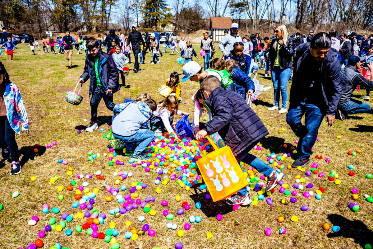 Canterbury Eggstravaganza at Canterbury Village