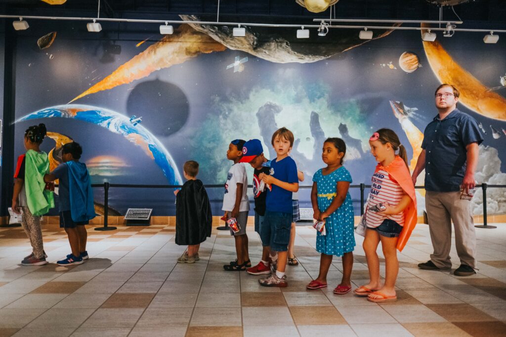 local planetariums metro detroit