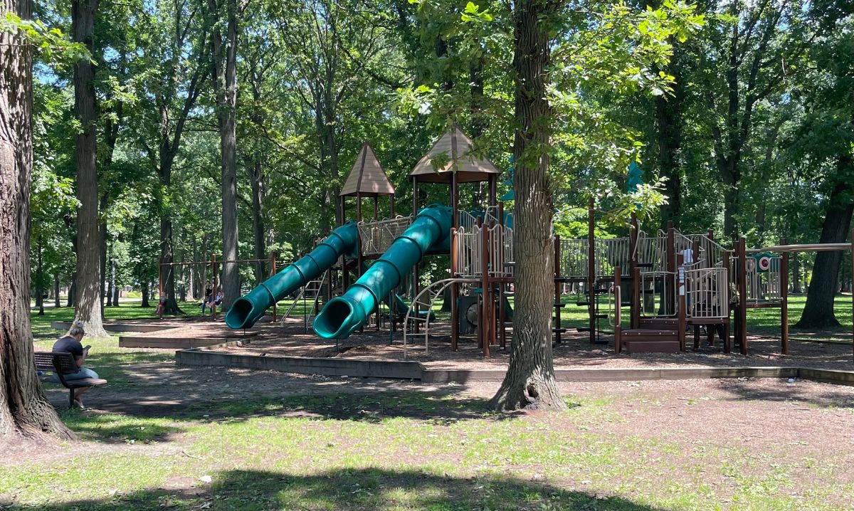 Best Playgrounds in Royal Oak - Starr-Jaycee Park