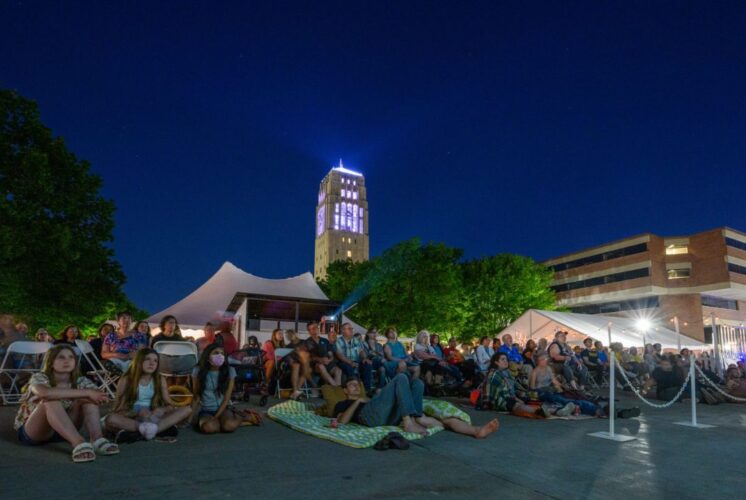 Outdoor movies metro detroit