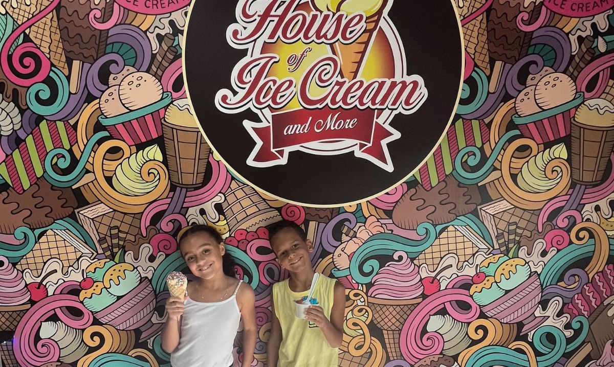 House of Ice Cream & More in downtown New Baltimore
