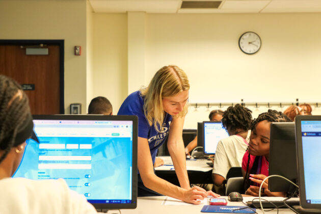 high-school-kids-learning-college-prep-week-gvsu