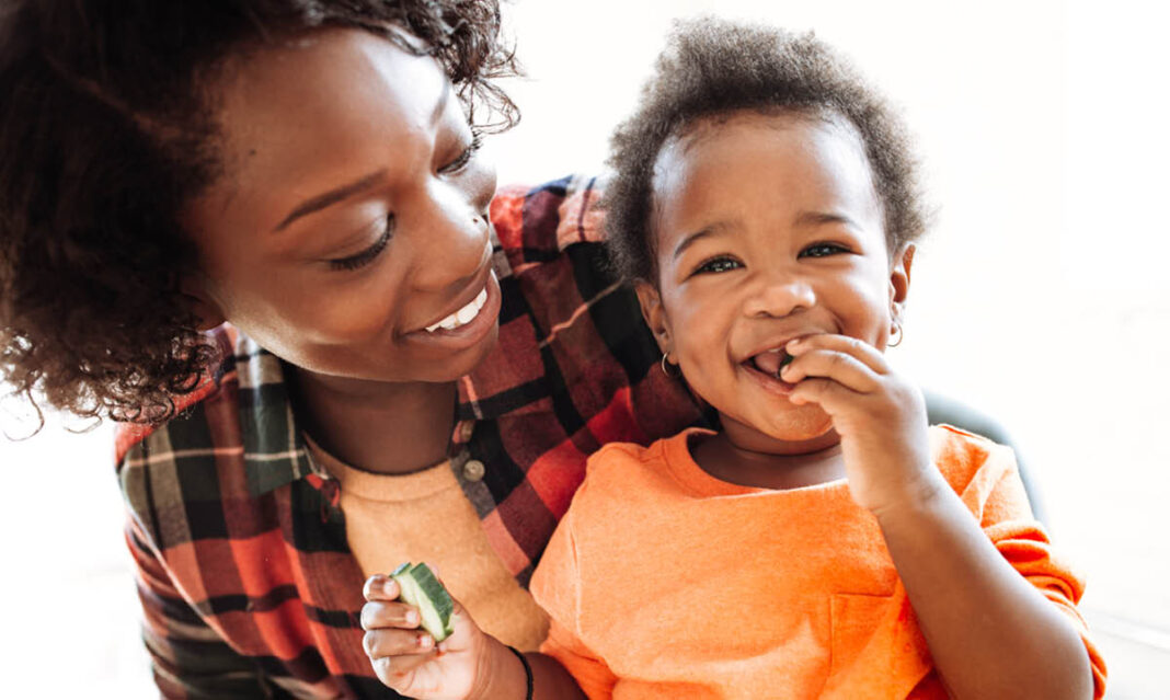 Detroit Area Mom with her Kid