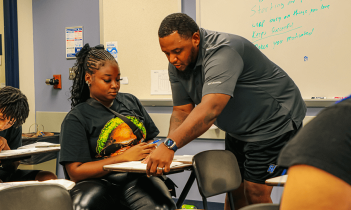 student-interacts-with-instructor-college-prep-week-gvsu