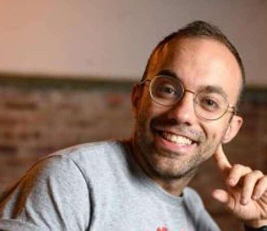 Gus Constantellis at Mark Ridley’s Comedy Castle Gus Constantellis at Mark Ridley’s Comedy Castle