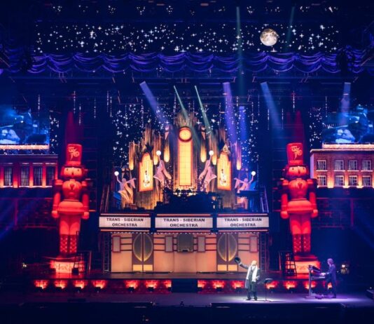 Trans-Siberian Orchestra: Ghosts of Christmas Eve Trans-Siberian Orchestra