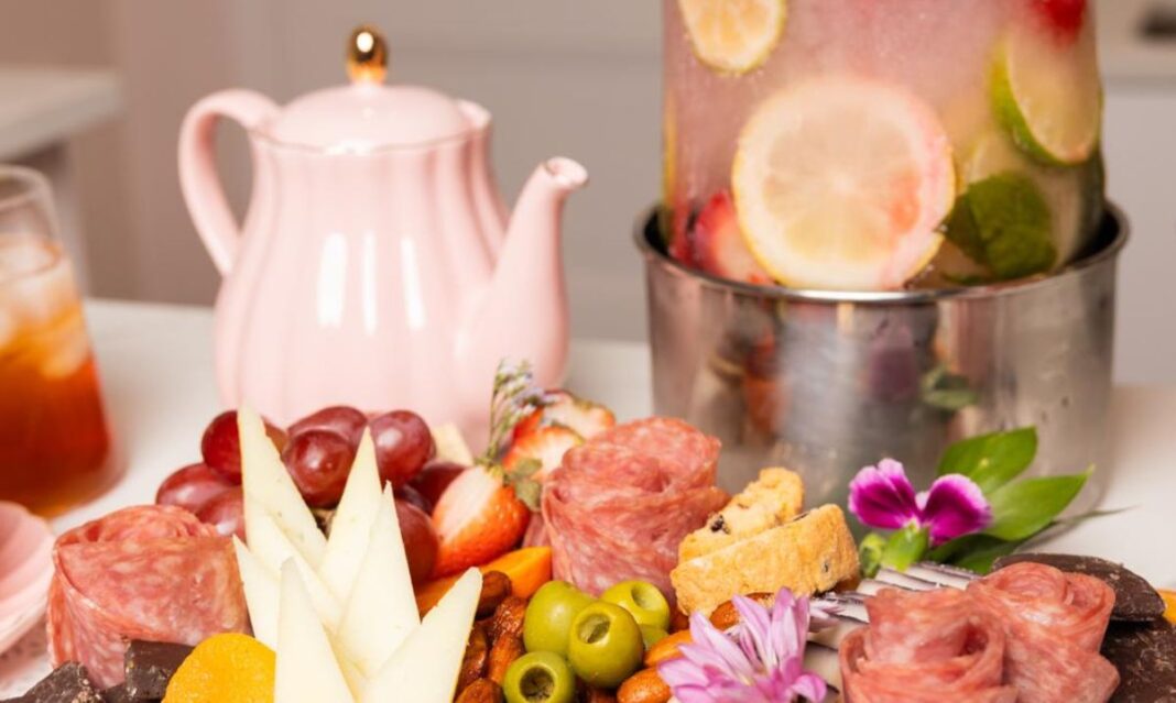 Lily's & Elise Tea House