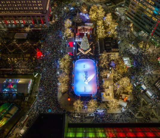 Holiday Onesies & Matching PJ Skate Presented By Metro Parent Tree lighting downtown detroit