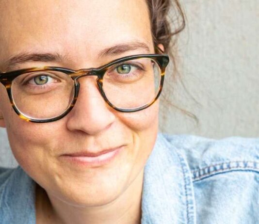 Emily Catalano at Mark Ridley’s Comedy Castle