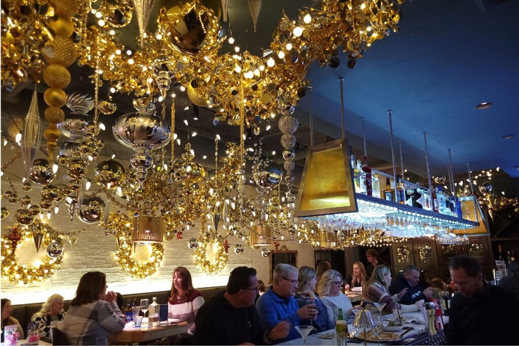 Holiday pop up bars detroit