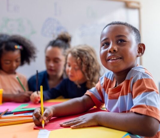 Artist trading cards workshop at Detroit Institute of Arts Artist trading cards workshop at Detroit Institute of Arts with kids creating colorful mini art projects in hands on art making session